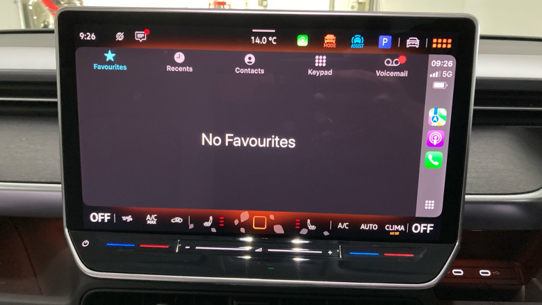 Volkswagen ID. Buzz 210kW Life Pro 86kWh 5dr LWB Auto [7 Seat] Electric Estate